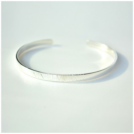 Brazalete en números Romanos